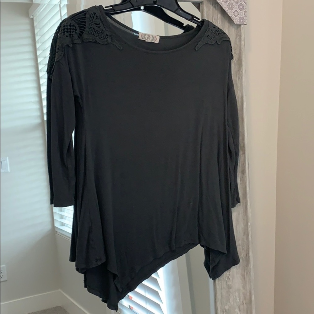 Long sleeve top